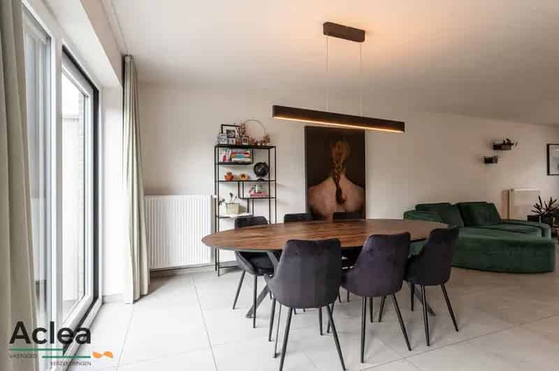Recente energiezuinige woning met 3 tot 4 slpks