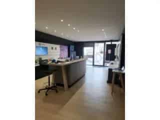 Handelspand te Huur Izegem 92m² Centrum Nabij Markt