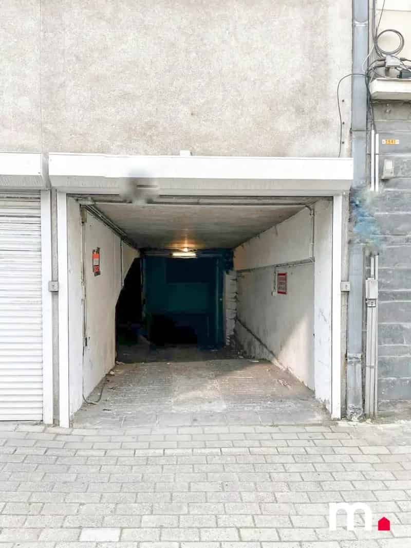 Garage / parking te koop in Kortrijk