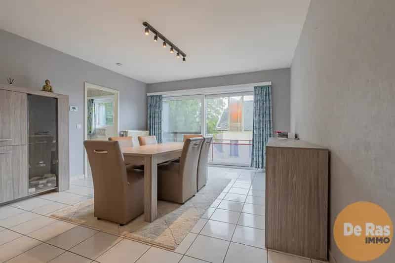 HERZELE - Verzorgd 2-slaapkamerappartement op centrumlocatie