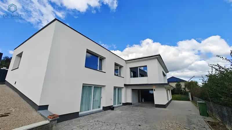 Waar luxe en comfort samenkomen: uw droomwoning wacht op u!