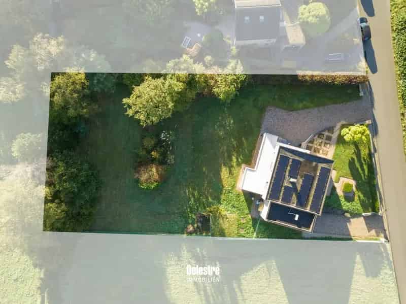 ** IN OPTIE ** GERENOVEERDE VILLA OMGEVEN DOOR GROEN GEGEERDE ASBEEK