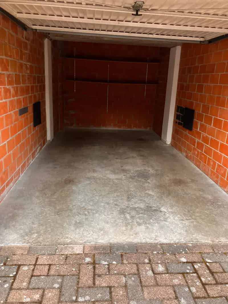 Garage te koop