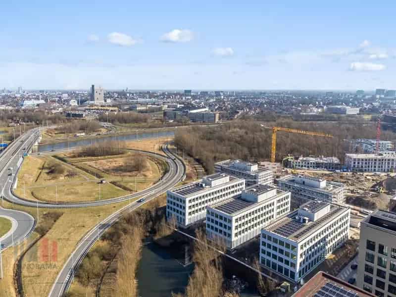 Nieuwbouw kantoren te huur in Atmos Gent