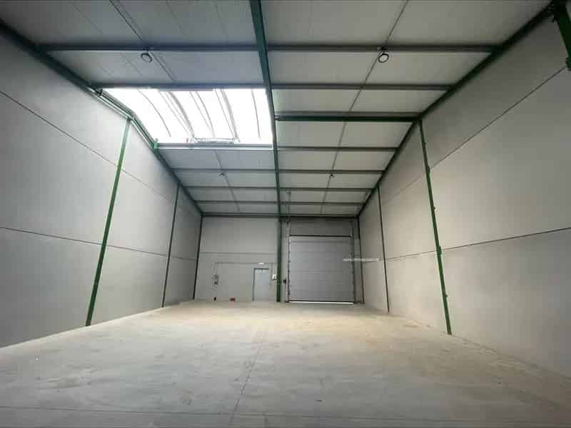 Nieuwbouw bedrijfsgebouw te huur in Unit 3 Beernem