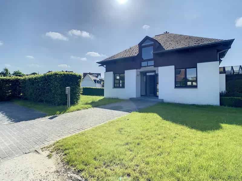 Huis te huur Moerbeke 3 slaapkamers grote tuin