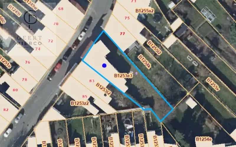 Uniek renovatie- of nieuwbouwproject in hartje Landen