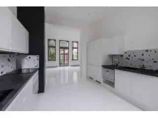 Huis te huur - Schaarbeek VBC54429
