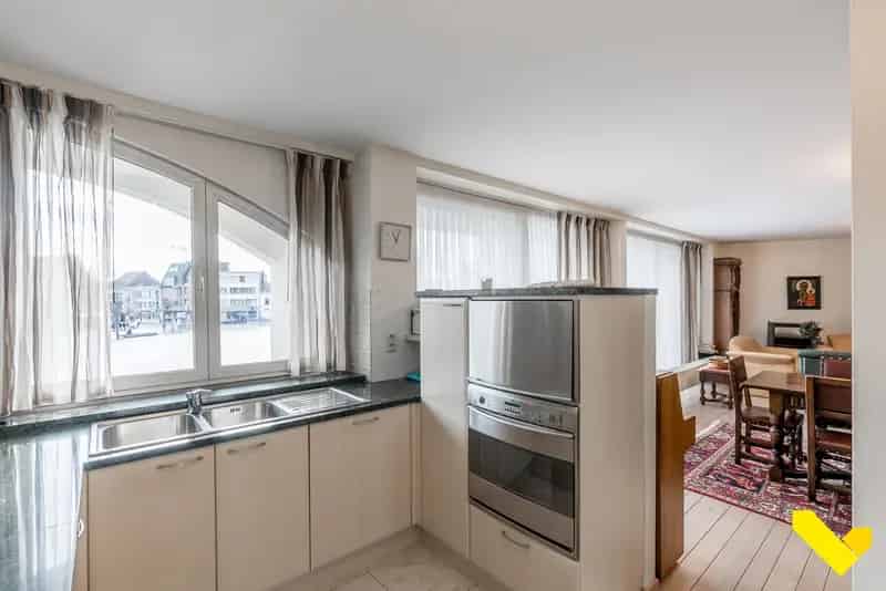 Exclusief En Ruim Appartement (160M²) Op De Markt!