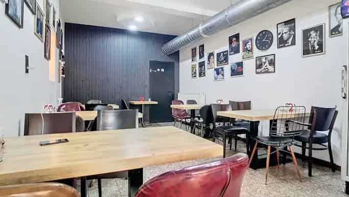 Opbrengsteigendom te koop in Van Kerckhovenstraat 72, Antwerpen-Noord - Dewaele