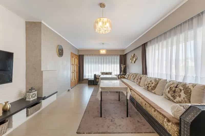 Huis