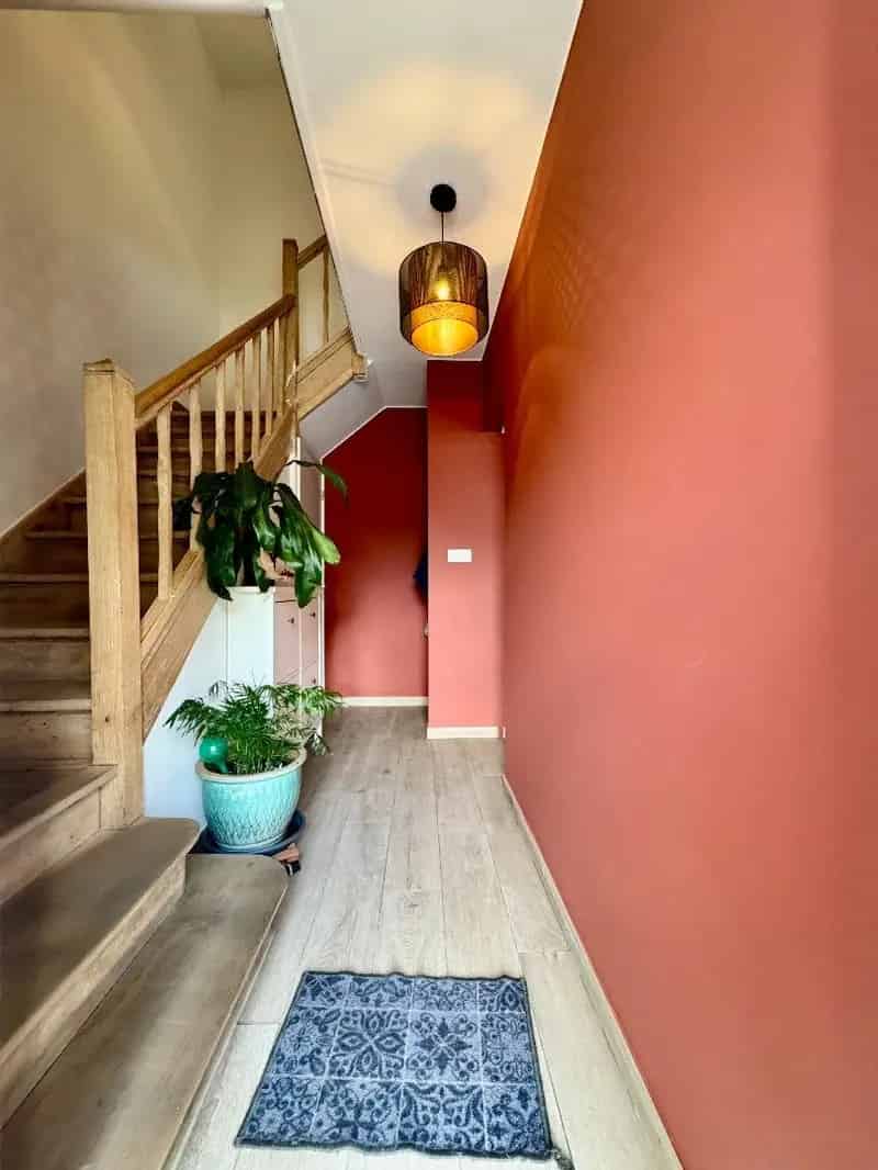 Te koop halfopen woning met garage