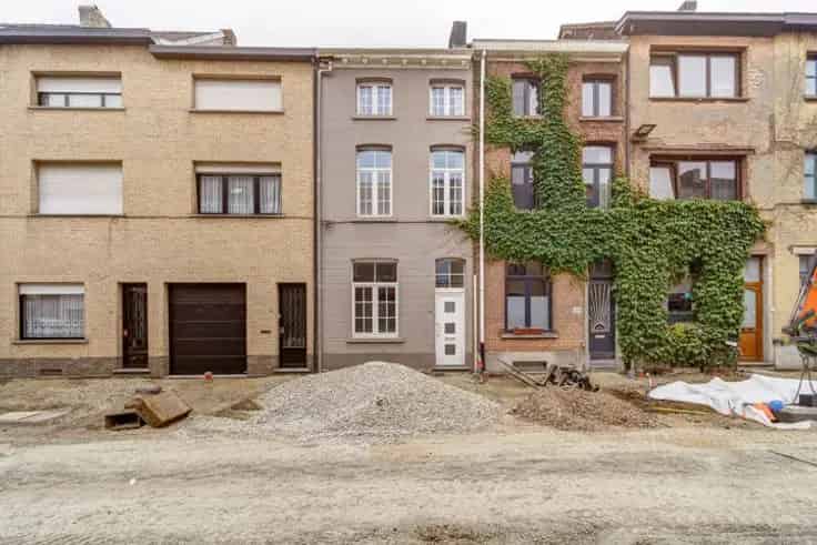 Huis Te Koop Mechelen 3 Slaapkamers Tuin Instapklaar