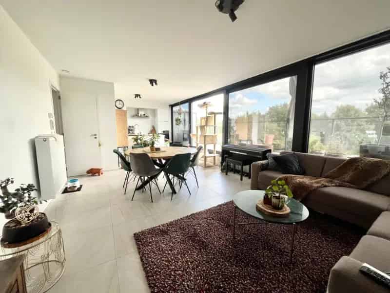 Appartement te huur in Oosteeklo