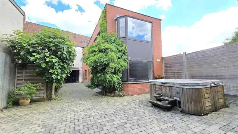 Huis