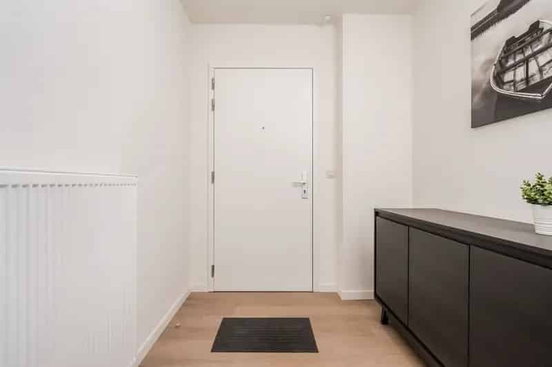 Prachtig recent 2 slaapkamer appartement in de Europese wijk
