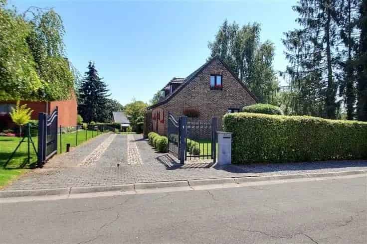 Villa te Koop Rhisnes 4 Gevels 165m² 4 slaapkamers