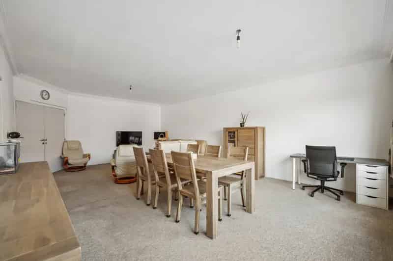 Appartement te huur Mortsel 3 slaapkamers terras