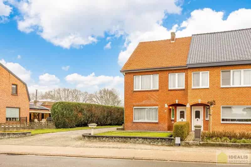 IDEALIS VASTGOED – OP TE FRISSEN GEZINSWONING MET 4 SLAAPKAMERS