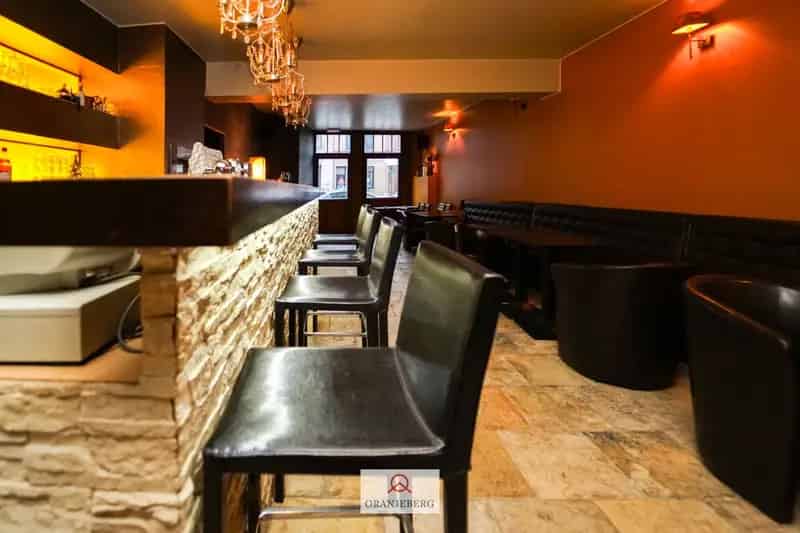 Te Overname: Handelspand met Lounge Bar en Koer aan Ottogracht 24