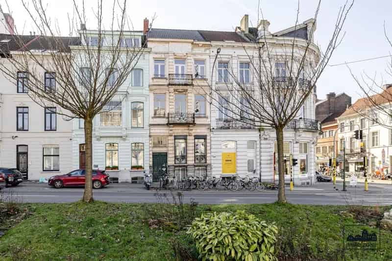 Royale authentieke herenwoning