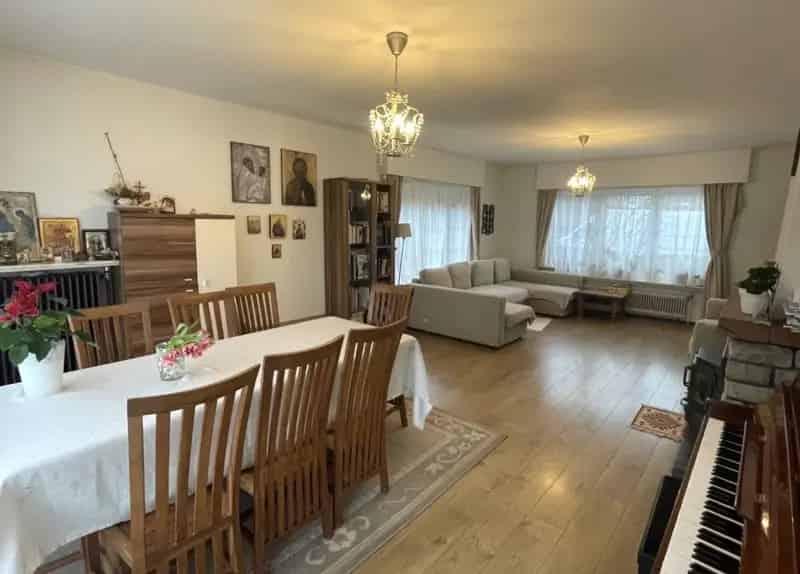 Ruime gezinswoning in gezellige wijk nabij centrum Leefdaal