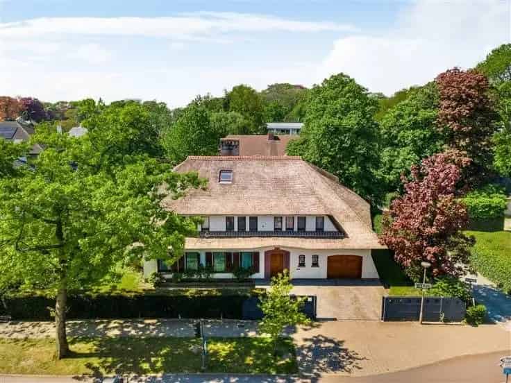 Rietgedekte Villa te Koop 5 slaapkamers Den Brandt