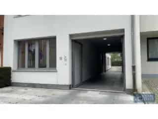 Kantoor te huur Strombeek Bever 75m² gerenoveerd