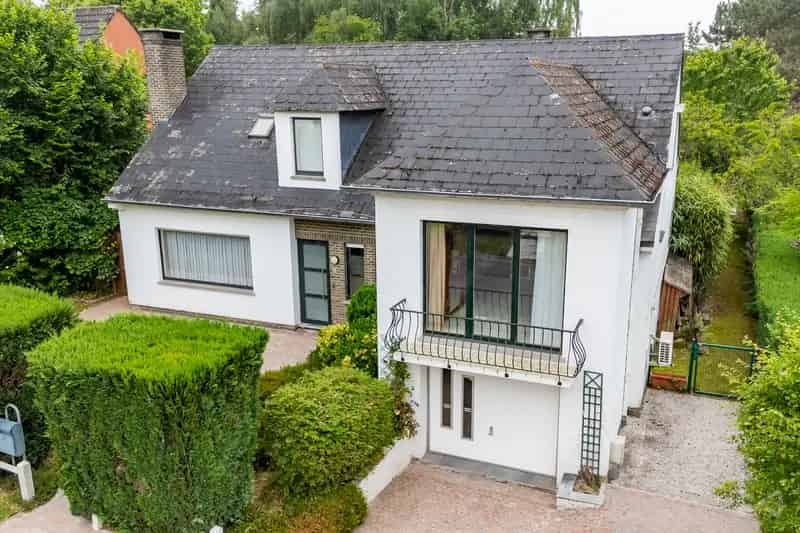 Huis met drie slaapkamers in Wavre