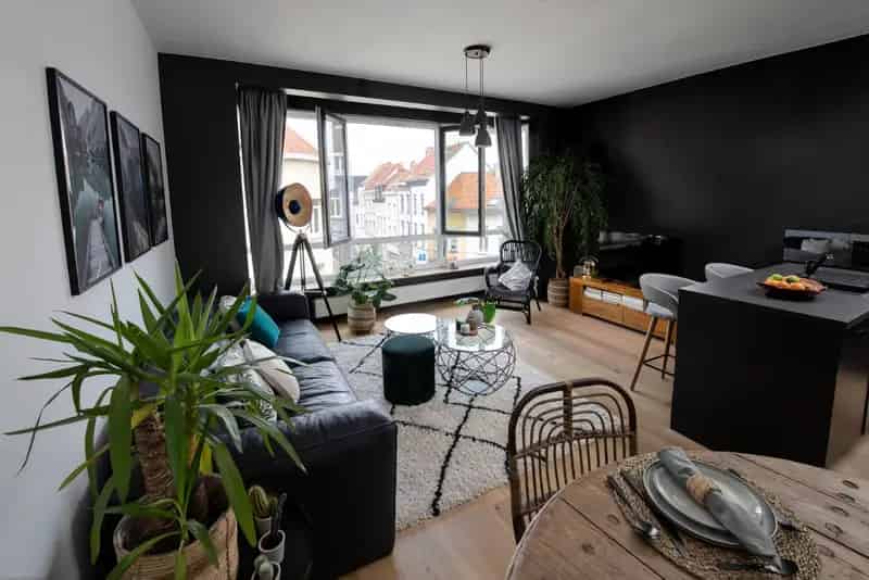 Instapklaar appartement met 2 slpks in kleinschalig gebouw 8521351