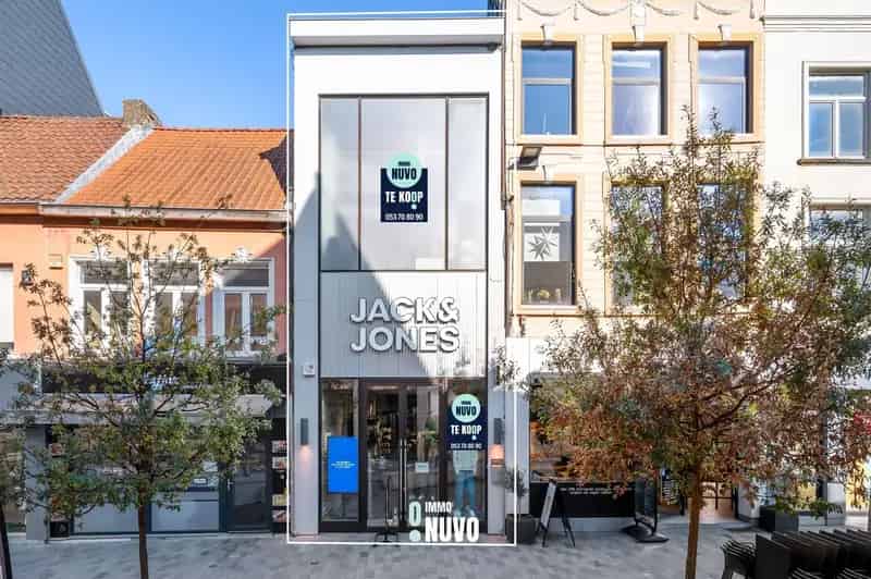 Uitstekend gelegen investeringspand in het bruisende centrum van Aalst