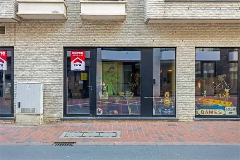 Nieuwbouw handelspand te koop in Blankenberge