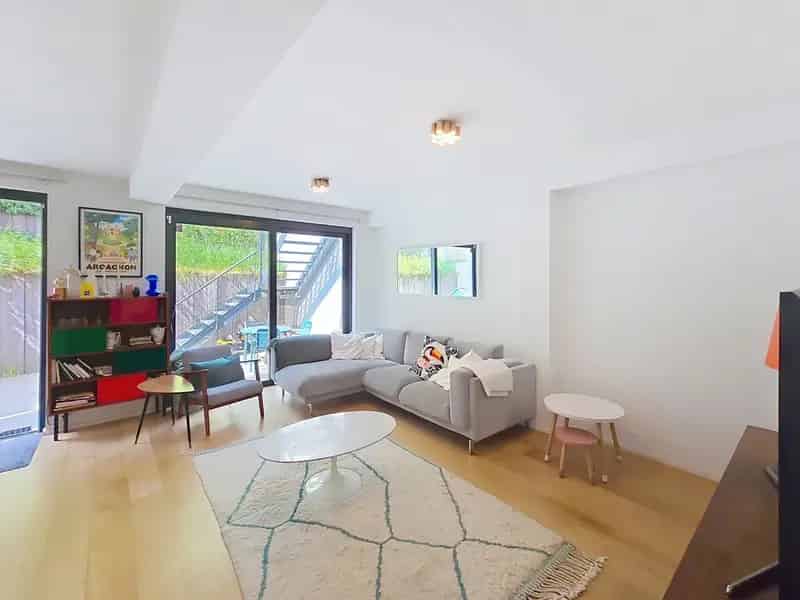 Duplex Appartement te Huur 130m² 3 slaapkamers Terras Tuin Garage Ukkel