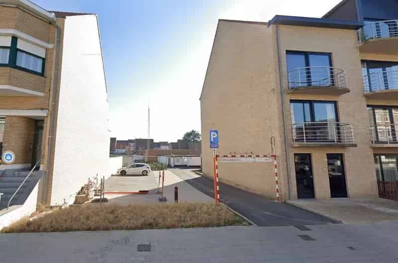 Garage te koop De Panne