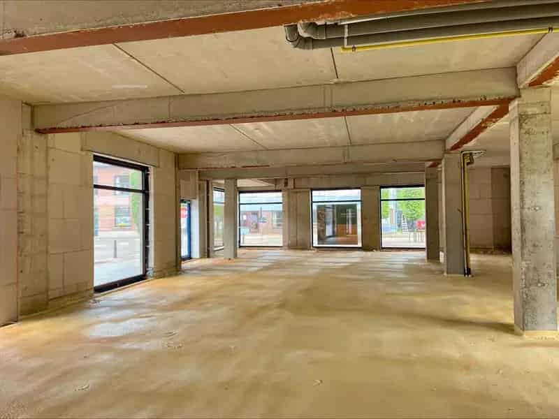 Nieuwbouw handelspand te koop in Residentie Aleidis Geel