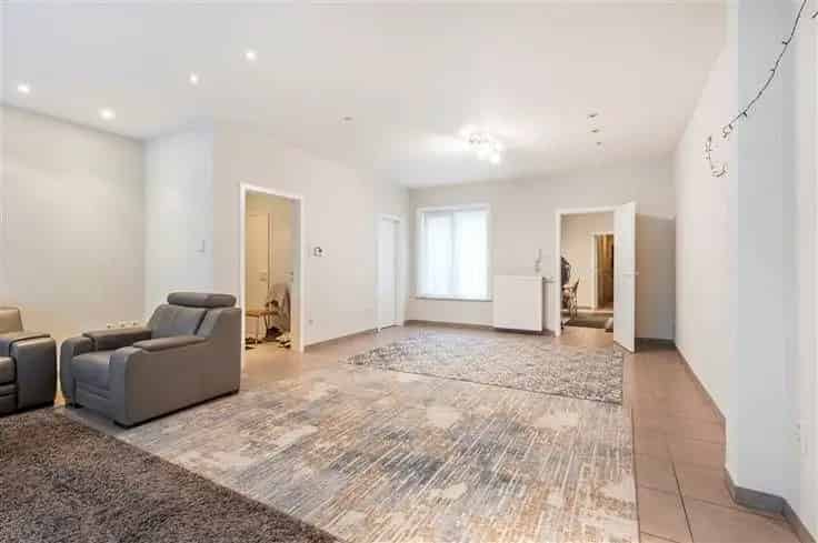 Appartementenblok Te Koop Poperinge Opbrengsteigendom