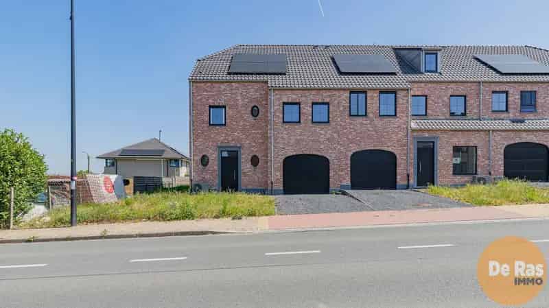 Huis te huur Zwalm: Ruime Nieuwbouw Pastorijwoning met 4 slaapkamers