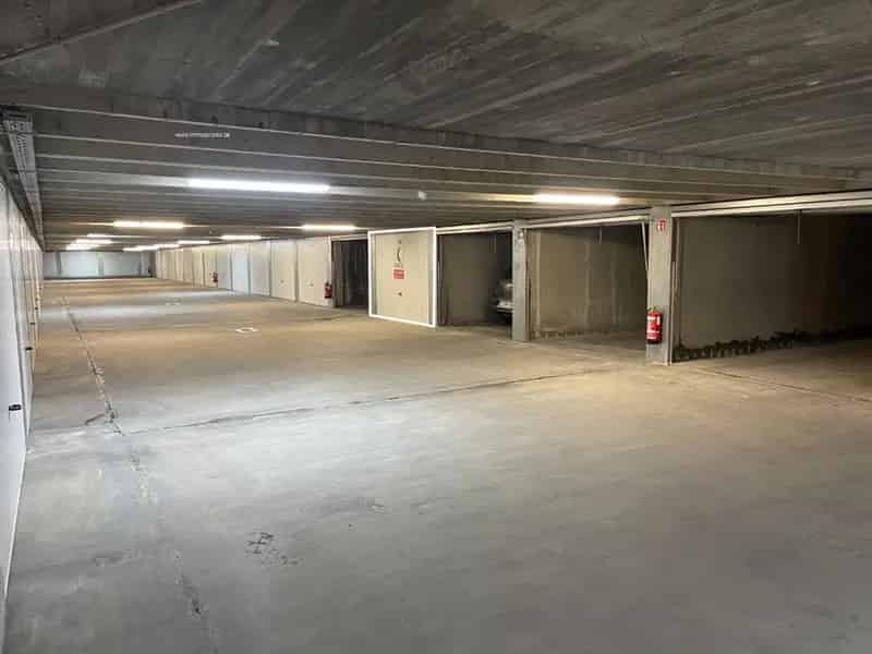 Garage te koop Duinbergen