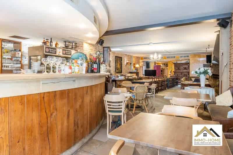 LA BARAKKA, hotel met restaurant/appartement in centrum te Lokeren!!!!