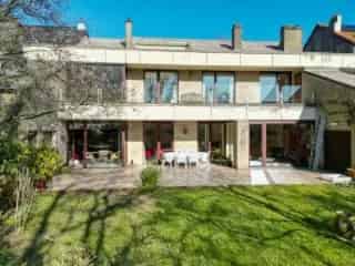 Triplex te koop - Ukkel VWD12547


In optie