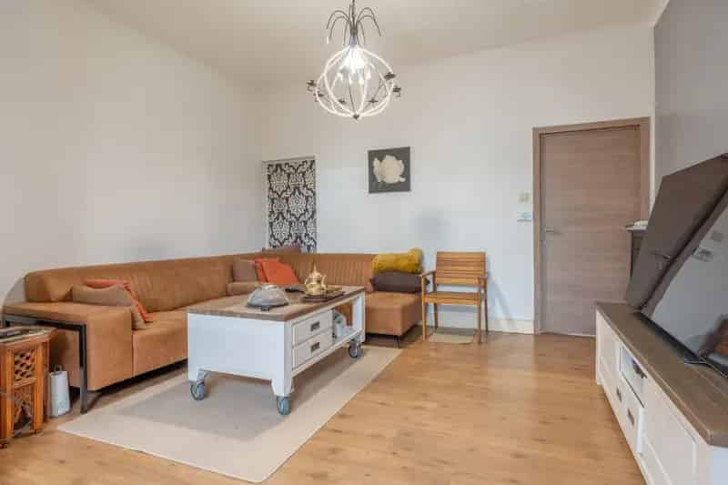 Centraal gelegen gezinswoning met 4 slaapkamers te Turnhout.