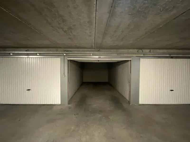Gesloten garagebox te huur vlakbij centrum Knokke-Heist