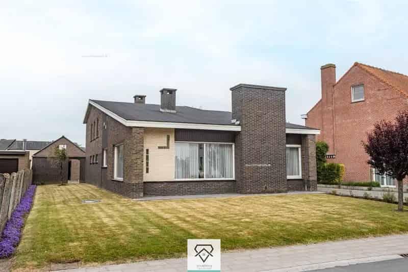 Huis te koop Sleidinge 3 slaapkamers grote tuin