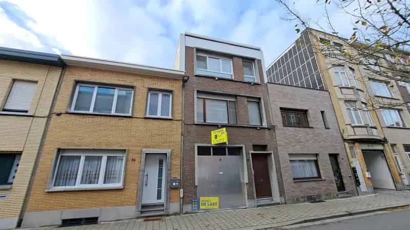 Bel-étage te huur Merksem 180m² gerenoveerd