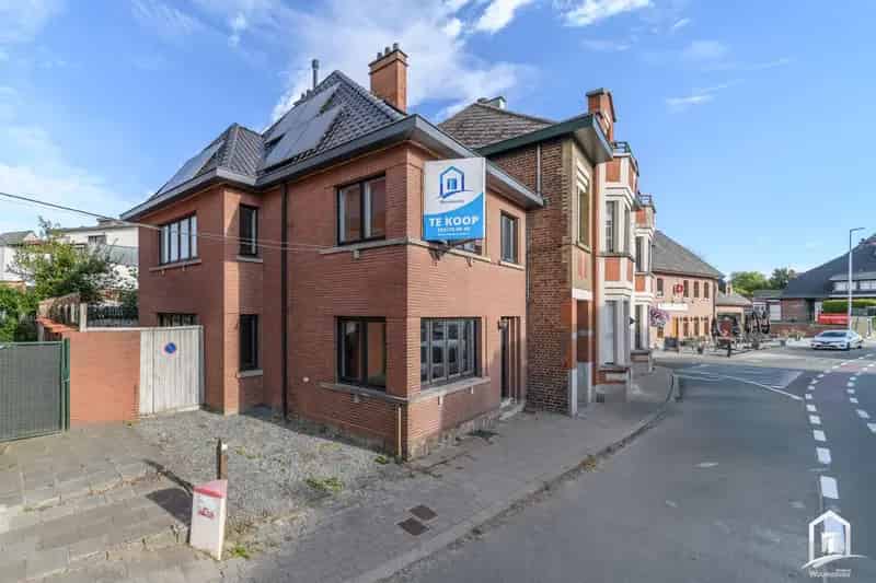 Lichtrijke en karaktervolle halfopen bebouwing
