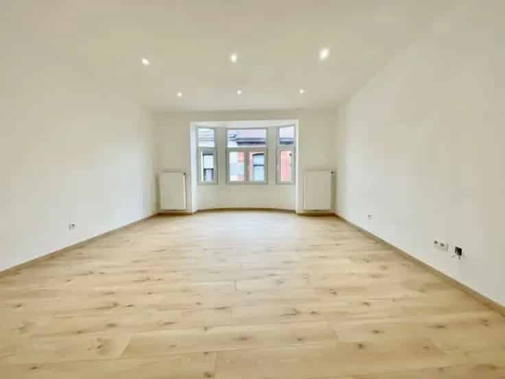 Duplex Te Koop