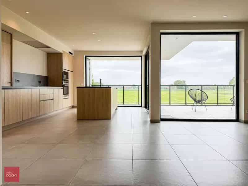 Appartement te koop Gentseweg: Ruim Penthouse met Terras en Garage