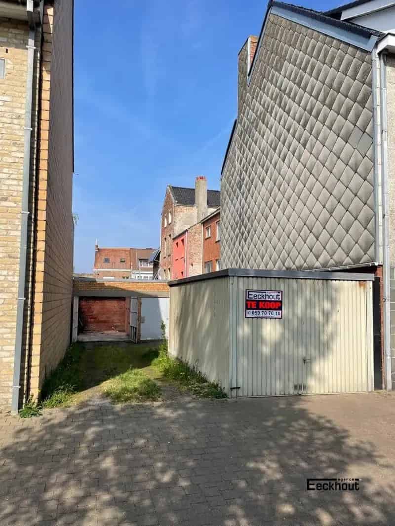 Gunstig gelegen bouwgrond aan de Conterdam