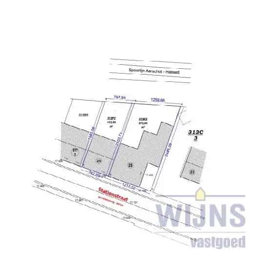 2 te renoveren panden/projectgrond.