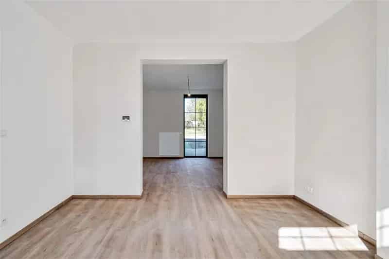 Huis te huur Moorsel: Gerenoveerde woning met 4 slaapkamers
